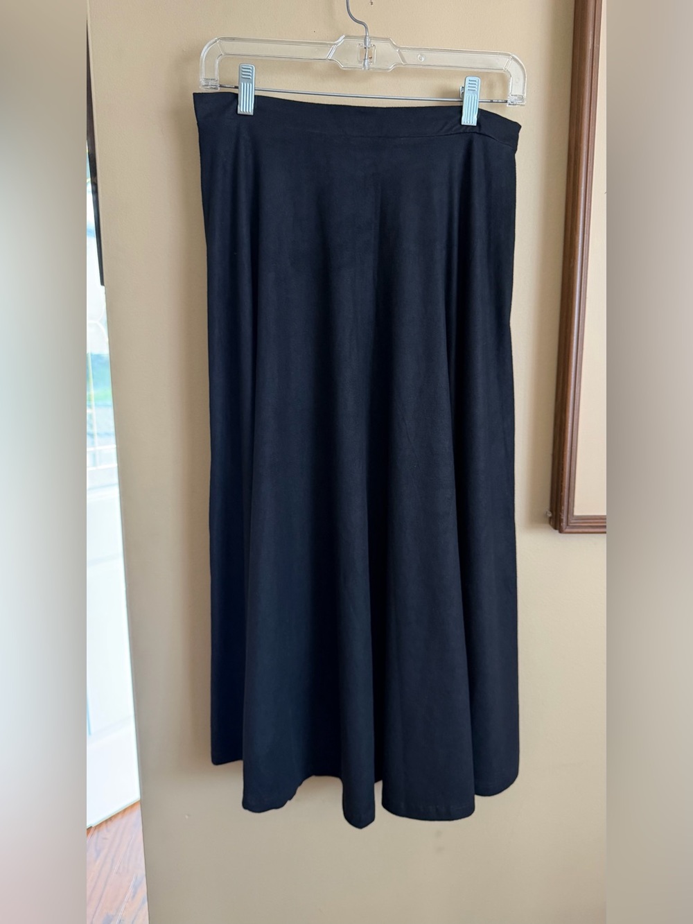 Batik Black Faux Suede A-Line Midi Skirt Sz 38 - Picture 2 of 12